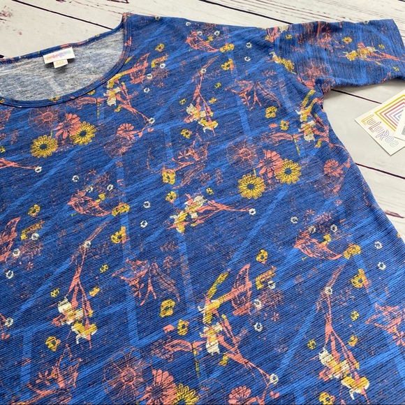 BNWT XXS Lularoe Irma - Picture 4 of 8